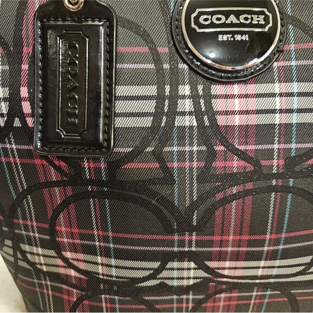 Coach Tartan Plaid Tote EUC No Callouts - Picture 7 of 12